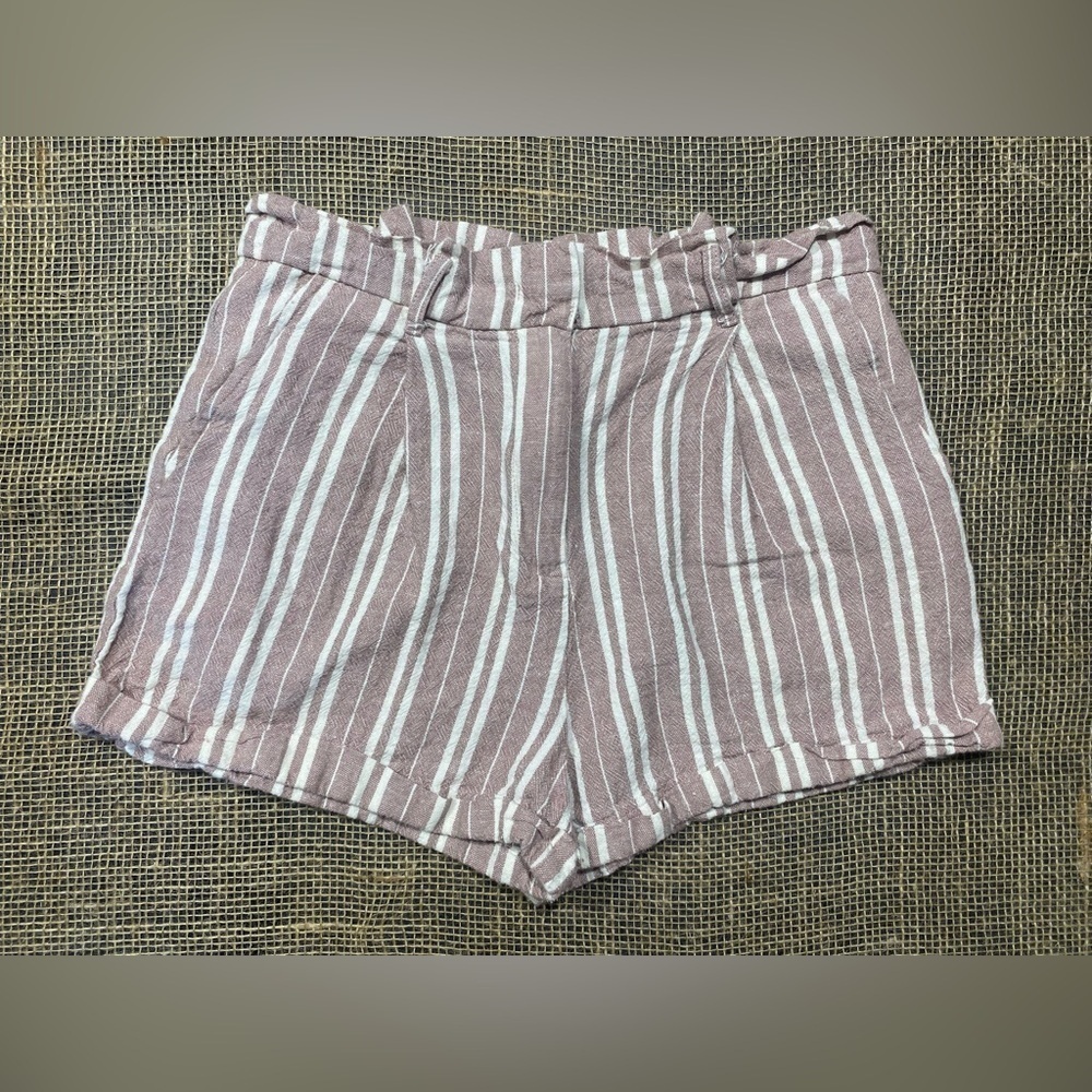 Forever 21 Striped Shorts, Size S, Linen Blend, Cuffs and Belt Loops, Pleated